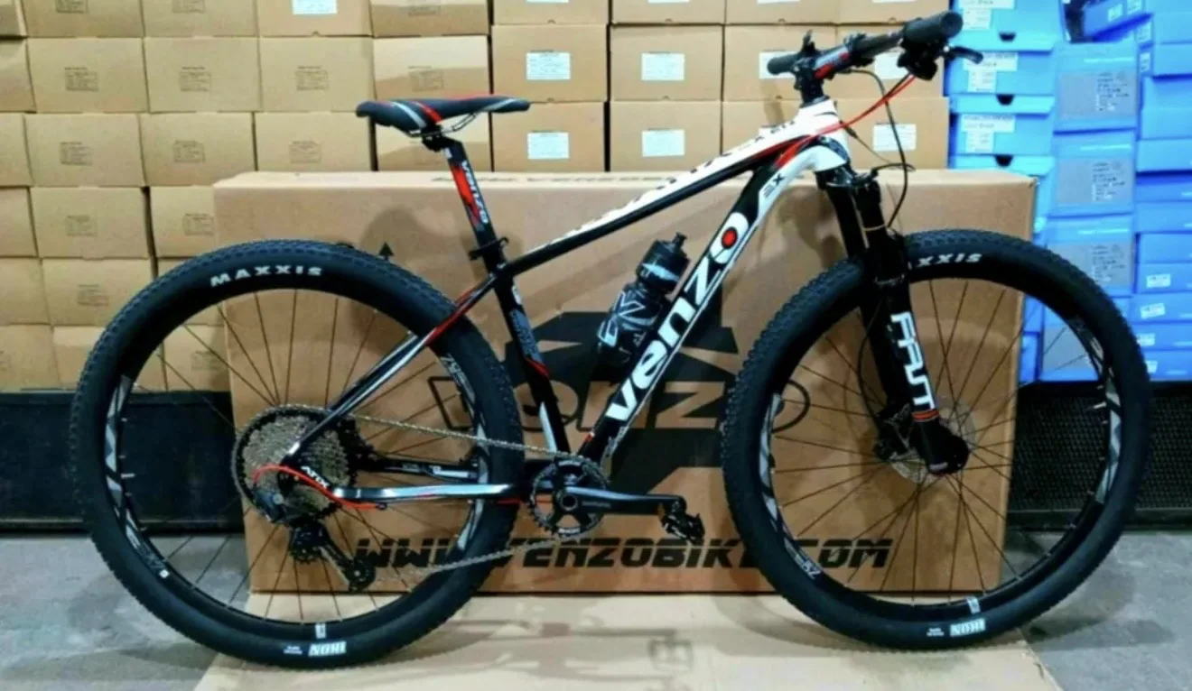 Bicicleta MTB Venzo 02 — fotografía del producto